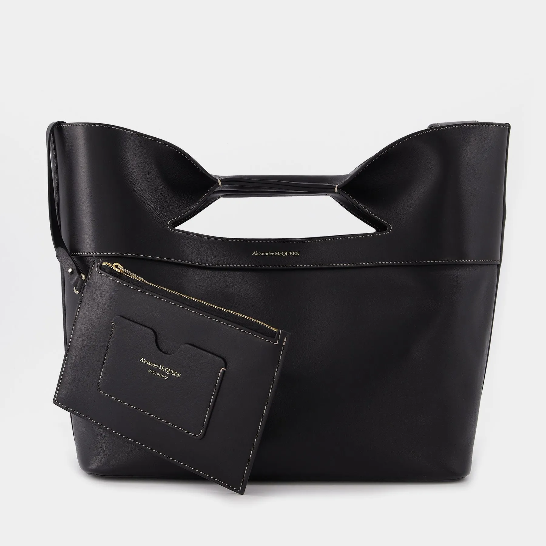 Alexander McQueen  The Bow Small Bag in Black Leather