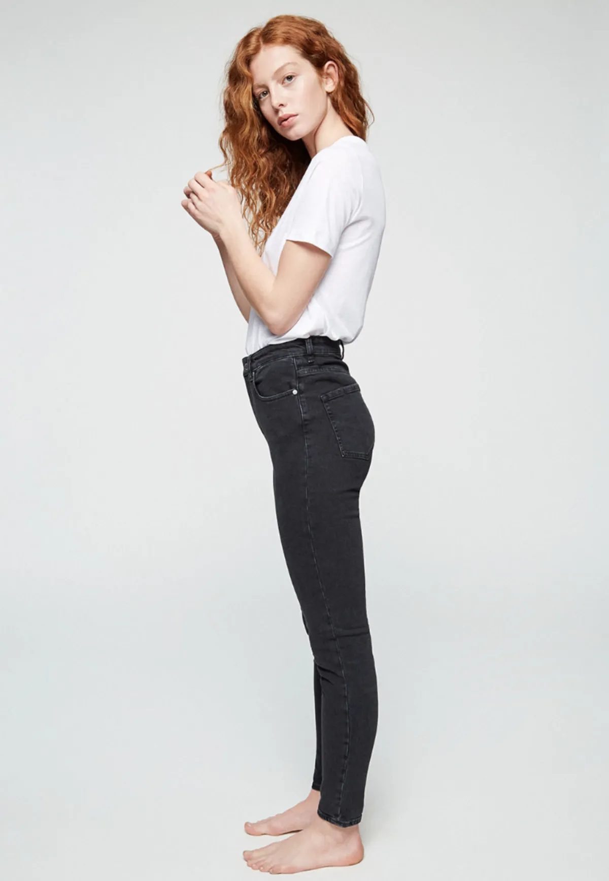 Ingaa High Waist Denim Jeans - Washed down black