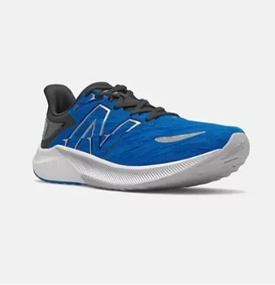 NWB FuelCell Propel v3 - Mens Running Shoe