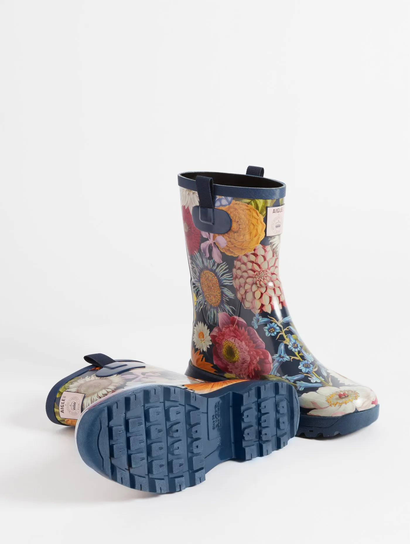 Printed version of the versatile leisure boot