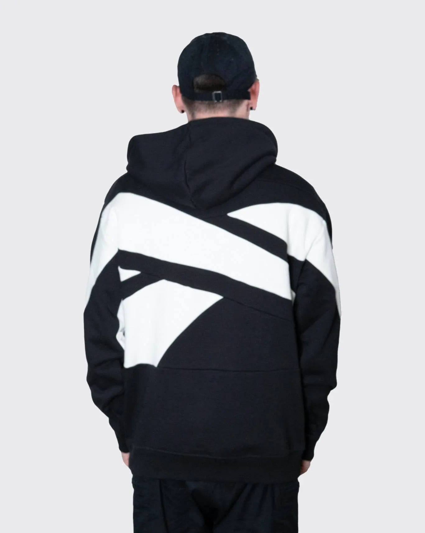 reebok classic BV hoodie